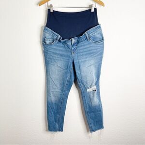 Old Navy Maternity Distressed Skinny Jeans Size‎ 12 Short